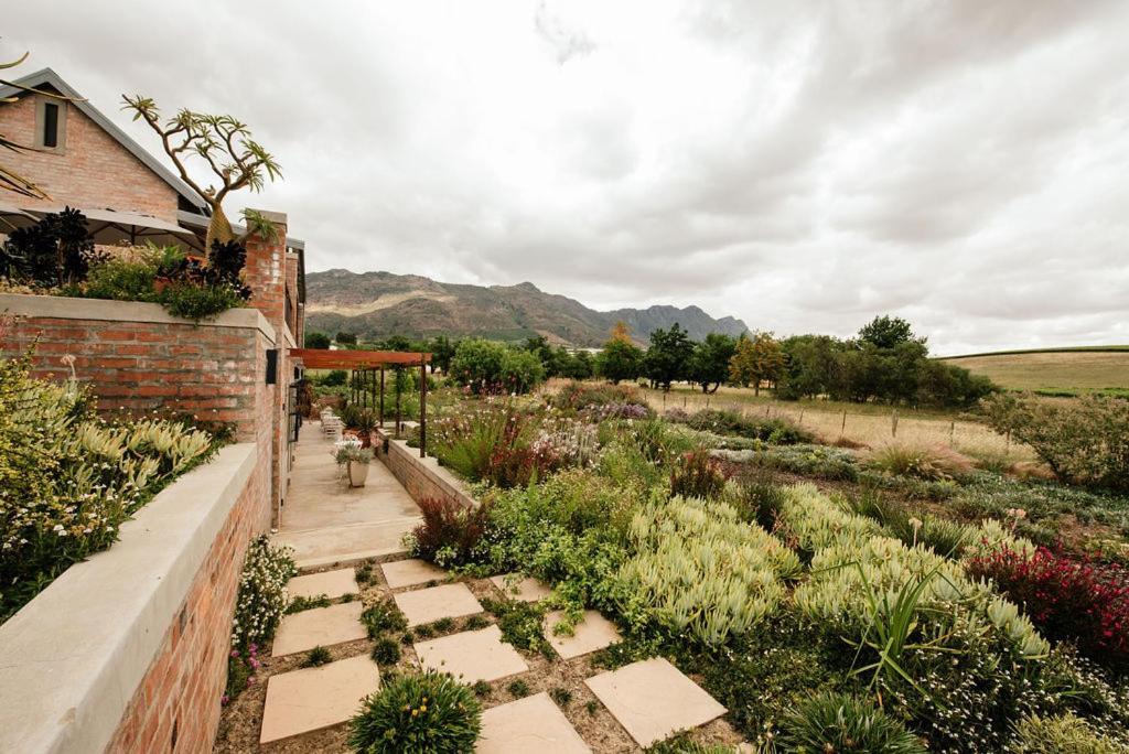 Vineyard Views Country House รีบีค คาสตีล ภายนอก รูปภาพ